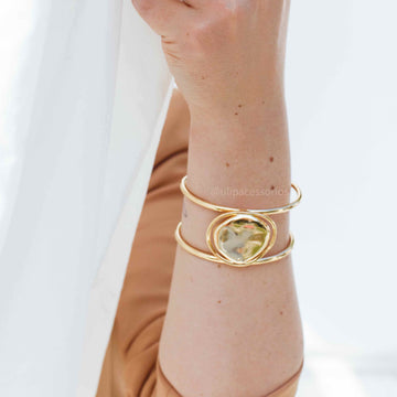 Pulseira Maxi bracelete oval liso dourado