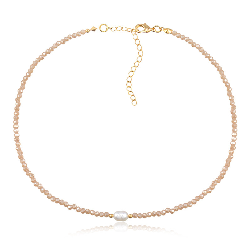 Colar choker cristais champagne com pérola