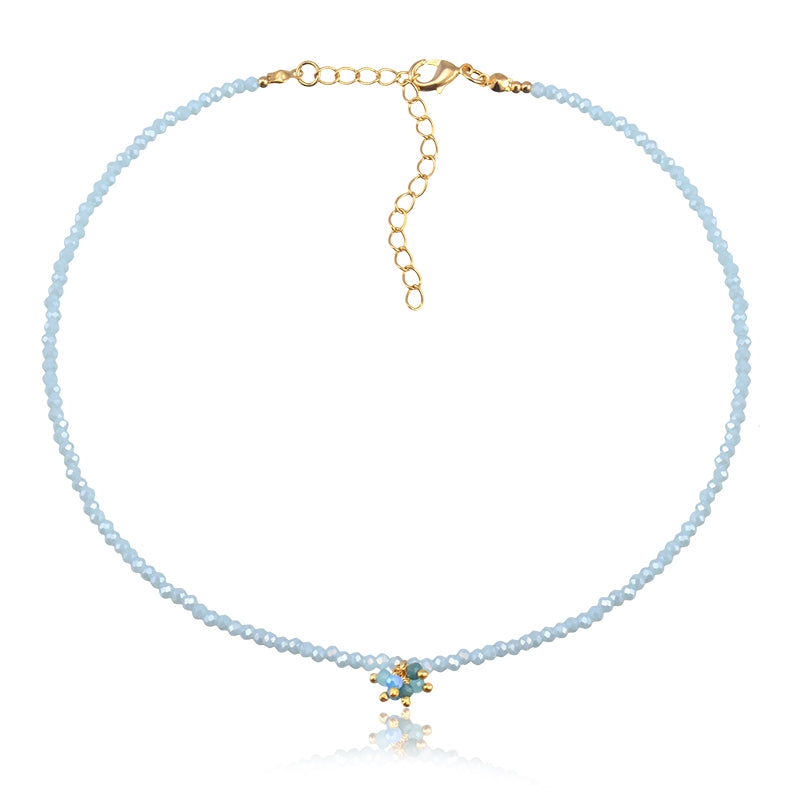 Colar choker cristais azul céu com cacho cristais azuis